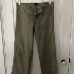Gap Hadley 55% Linen and cotton pants size 2 Excellent spotless washed once.
